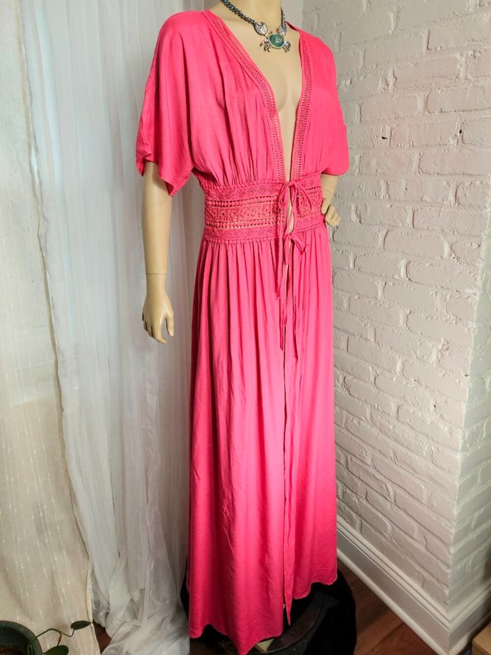 Petal Roz Snooki Shop NWT Pink Maxi Wrap Dress Cover Up Crochet Waist L - Picture 2 of 14